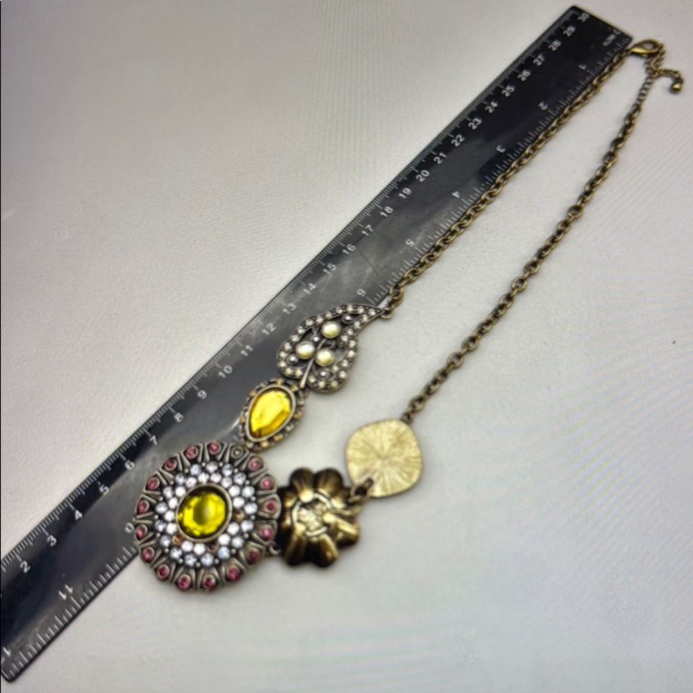 Park Lane Statement Necklace w/Original Box Gold Tine Rhinestone Floral Necklace - Picture 8 of 13